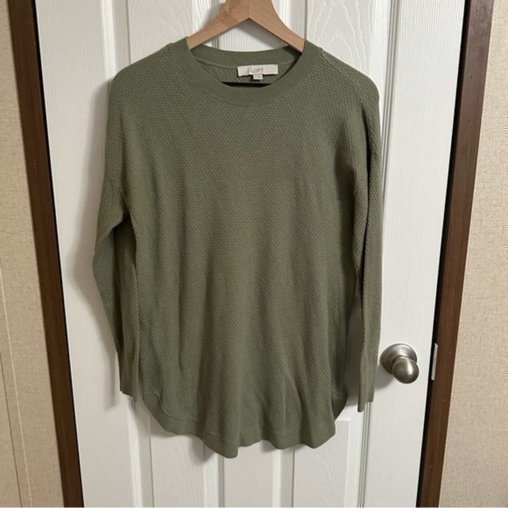 Loft green long sleeve sweater sz Sm